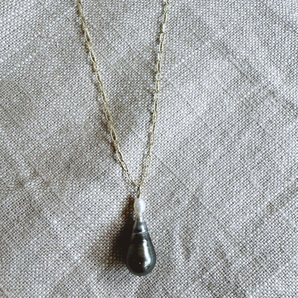 Noir Tahitian Necklace