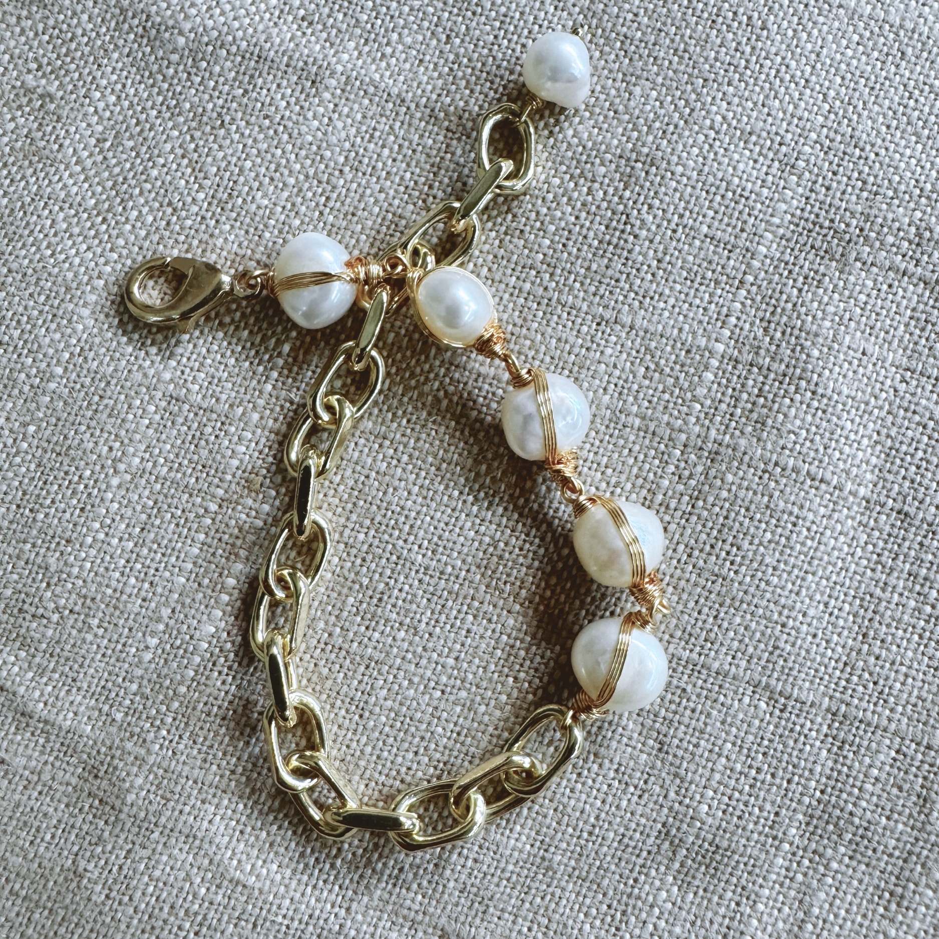 Oceana Freshwater Pearl Bracelet