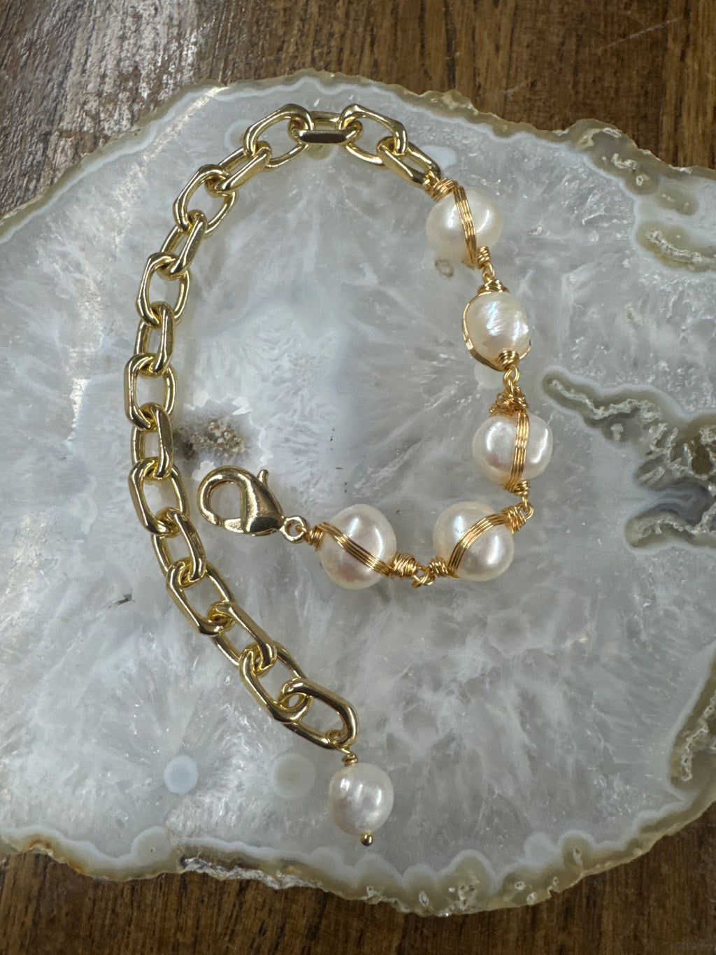 Oceana Freshwater Pearl Bracelet