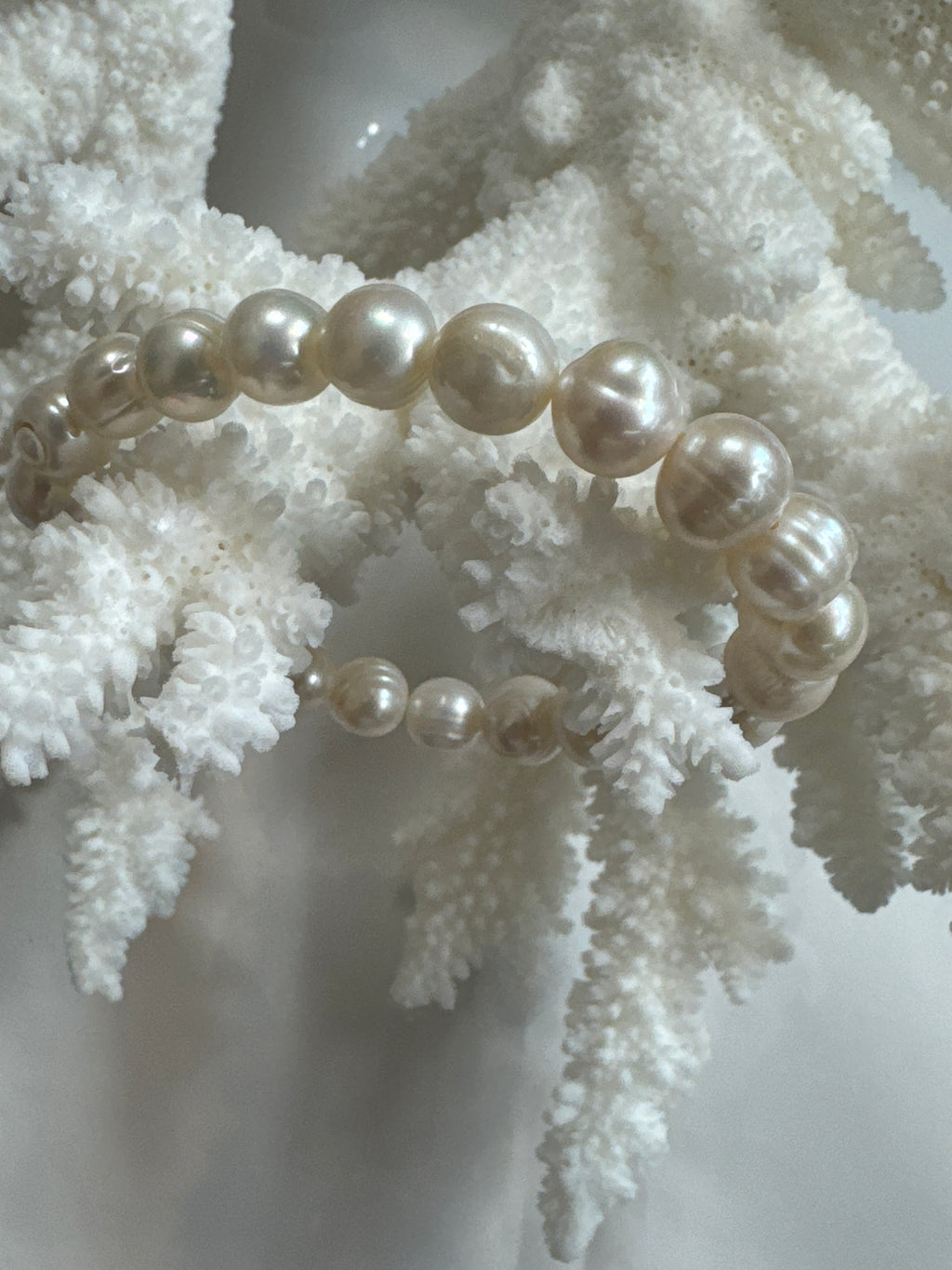 Eterna Pearl Stretch Bracelet