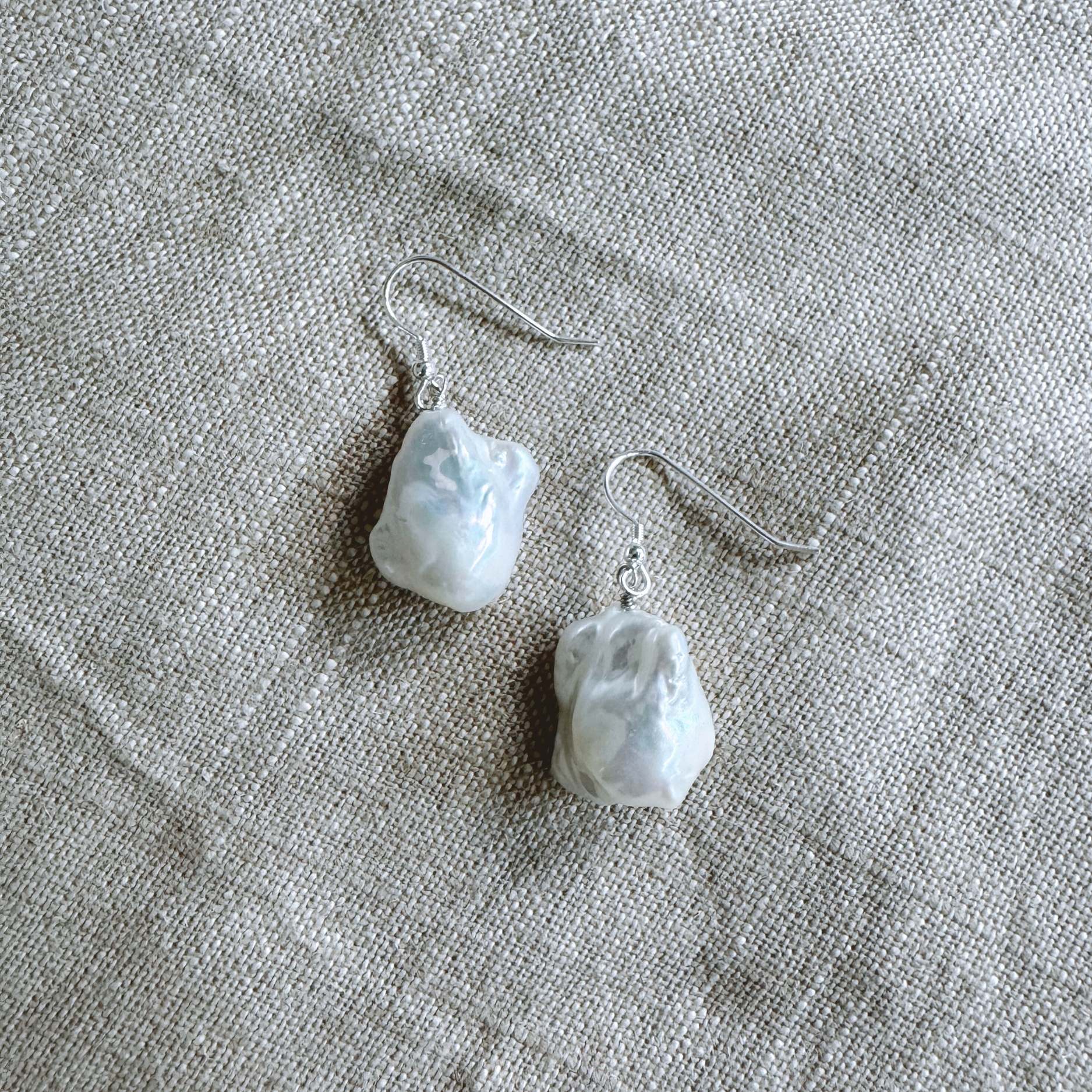 Eclipse Pearl Earrings