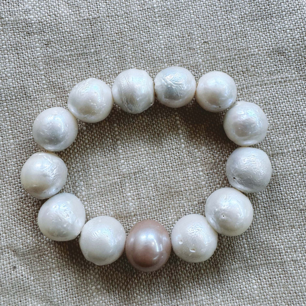 Camellia Pink + Freshwater Bracelet