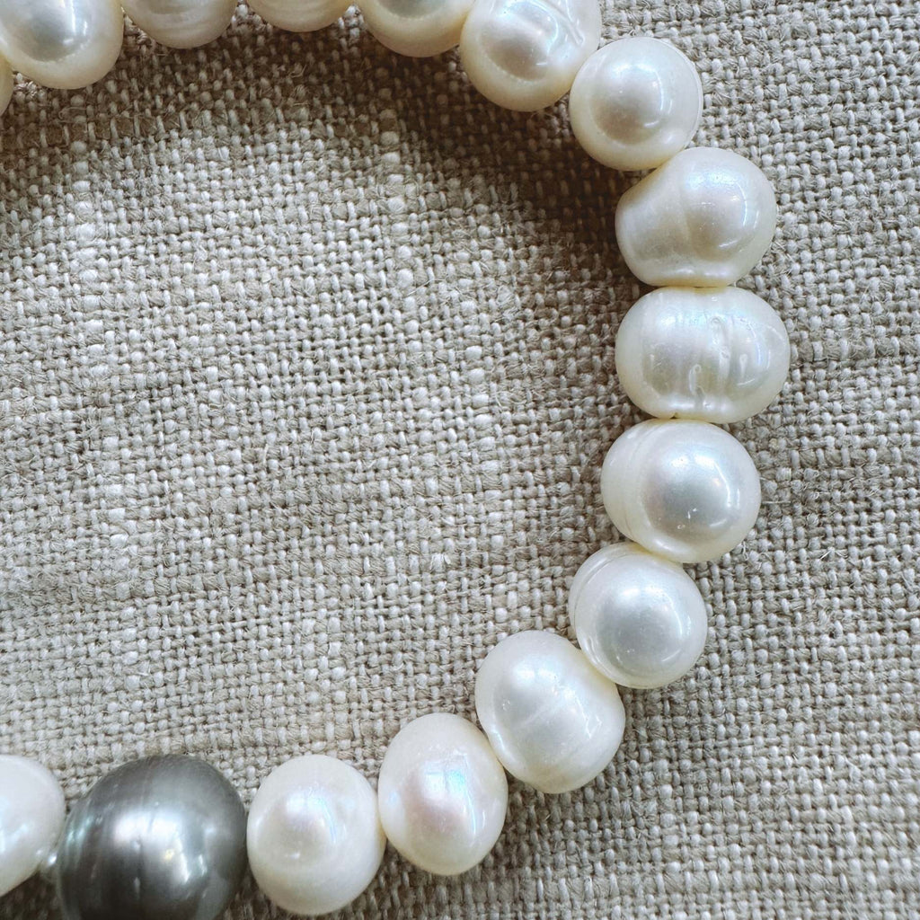 Celestia Pearl Stretch Bracelet