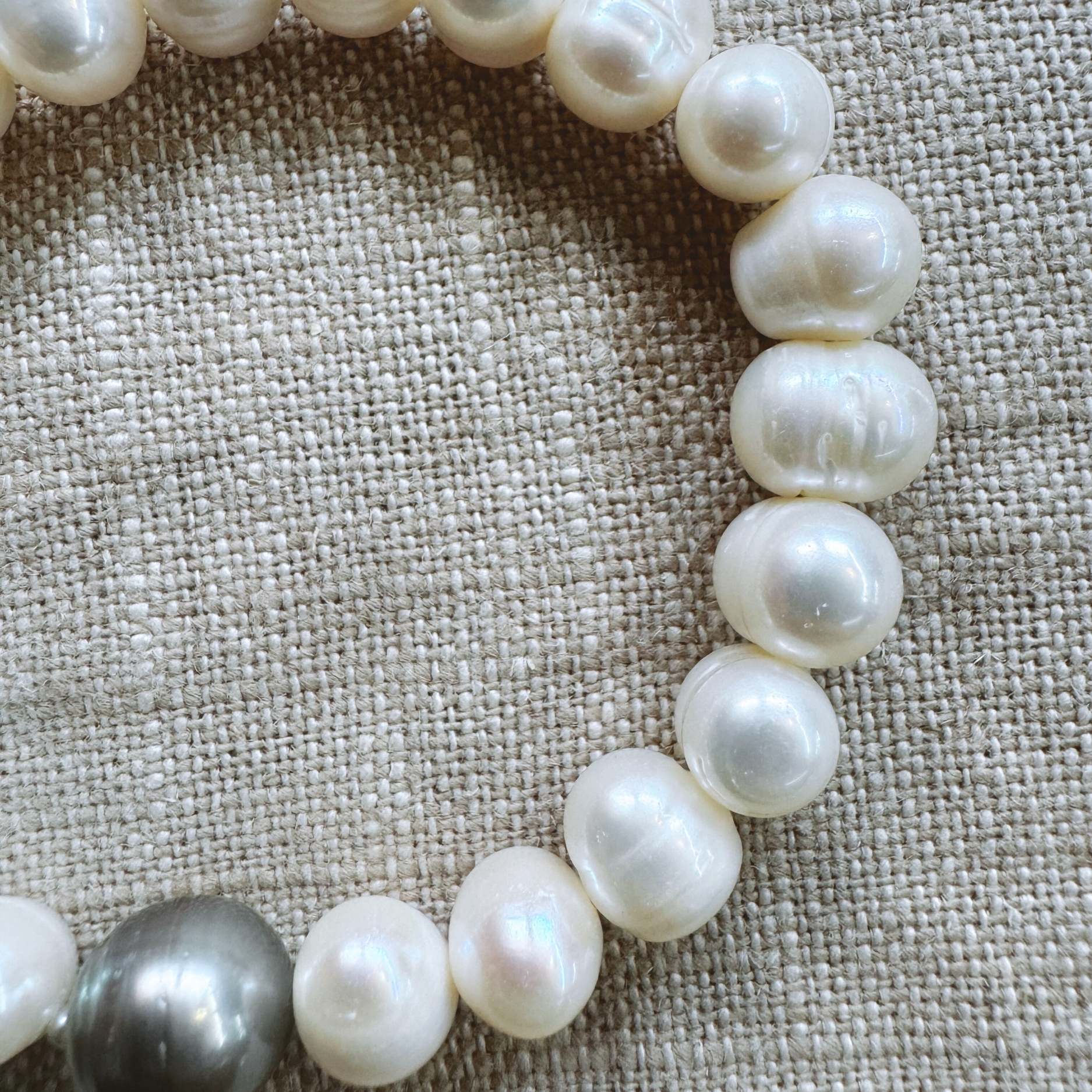 Celestia Pearl Stretch Bracelet
