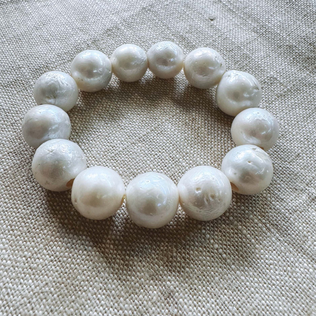 Aurora Pearl Stretch Bracelet