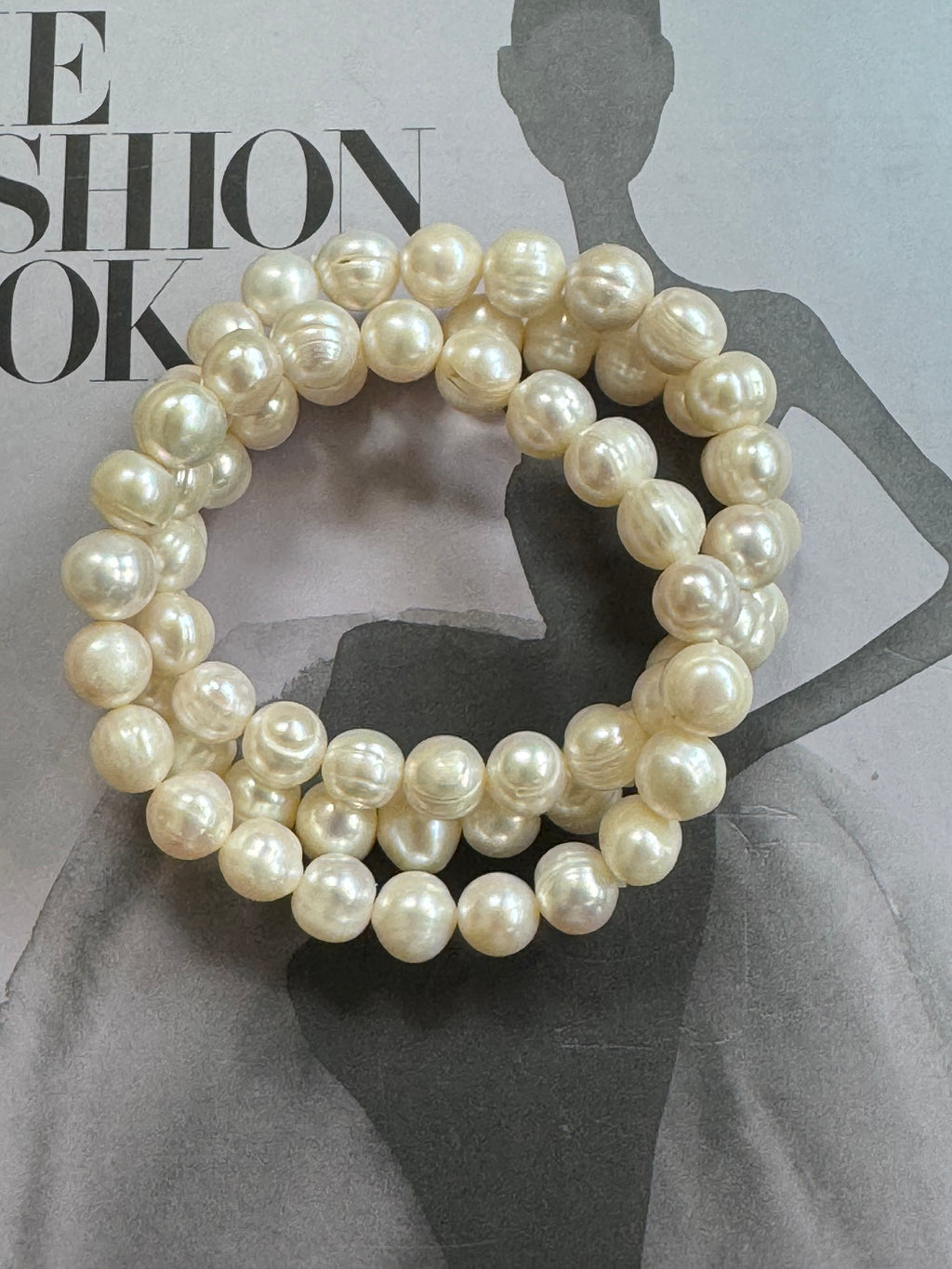 Eterna Pearl Stretch Bracelet